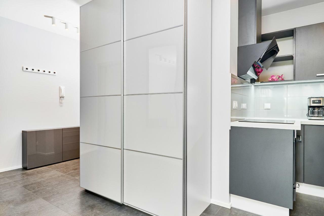 Apartment Swistackiego With Free Garage By Renters *